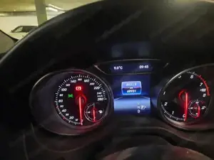 Mercedes-Benz GLA 180 SUV Bild 4