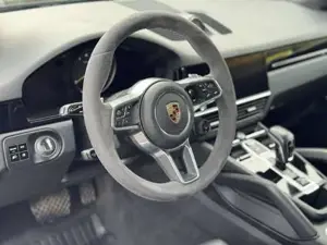 Porsche Cayenne Bild 17