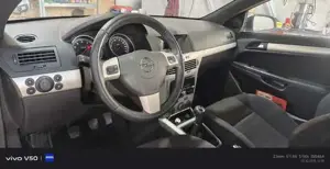 Opel Astra Bild 4