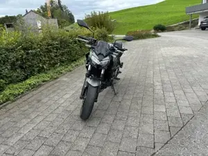 Kawasaki Z650 Bild 3