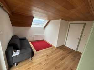 WG Zimmer in renoviertem EFH mit Garten  Bild 5