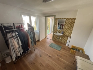 WG Zimmer in renoviertem EFH mit Garten  Bild 9