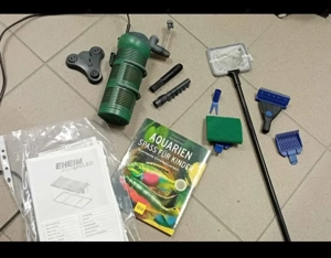 Tolles Einsteiger-Aquarium Eheim 84l mit Zubehör Bild 2