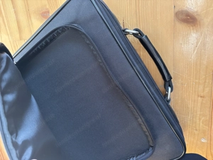 Neuwertige Aktentasche Bild 2