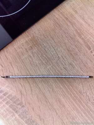 Damenarmband mit Zirkonia aus Edelstahl, Länge 18 cm