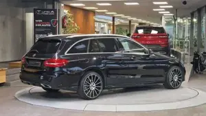 Mercedes-Benz C 220 Bild 8