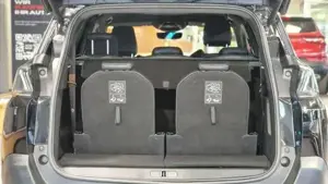 Peugeot 5008 Bild 16