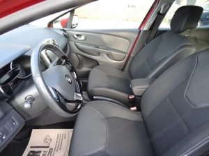 Wenig Kilometer Renault  Clio TCE Expression !! BENZiNER !! Bild 7