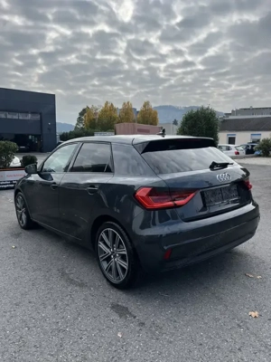 Audi A1 S-Line Automatik 30 TFSI Bild 6