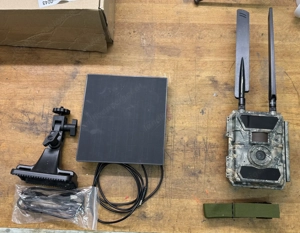 2x DEERMAPPER Wildkamera 4G Profi-Set inkl. Solarpanels Bild 2
