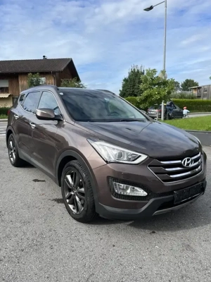 Hyundai SANTA FE 2.2 CRDi Premium (145kW) (4WD)