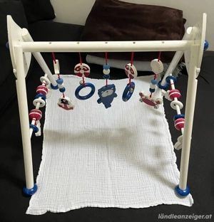 Spielbogen aus Holz Bild 2