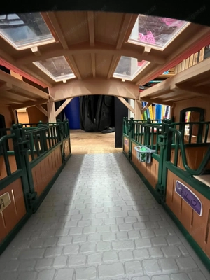 Schleich Pferdestall Bild 4