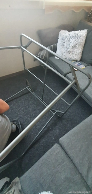 Balkon, Gartentisch. Bild 3