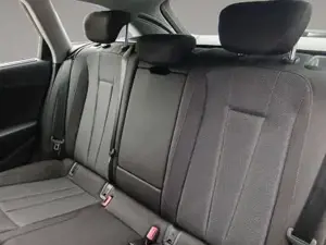 Audi A4 Bild 13