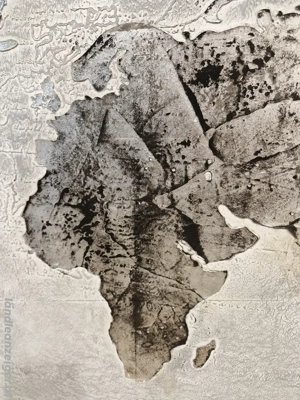 Bild mit Weltkarte Bild 3