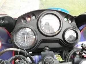 Honda CBR 600FP Bild 4