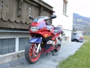 Honda CBR 600FP Bild 5