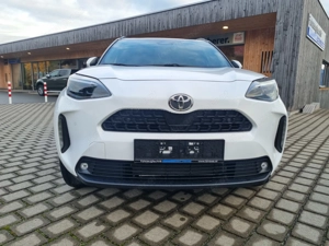 Toyota Yaris Cross Style ALLRAD****AUTOMATIC****NEUWAGEN****Hybrid Bild 3