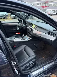 BMW 530d XDrive M-Paket Bild 8