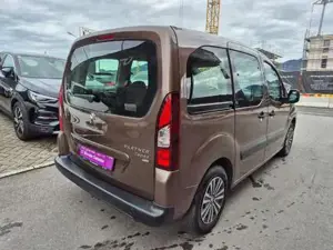 Peugeot Partner Bild 11