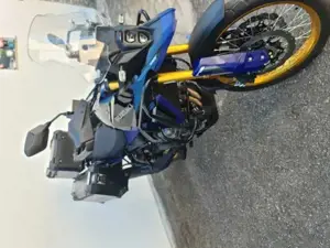 Suzuki 800 DE BJ 2025 - KM 7500 Bild 3