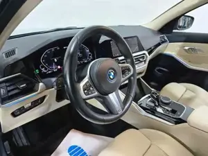 BMW 3er Bild 6