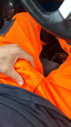 Zusammen Porno gucken, zu Bilder des Partners spielen oder mehr? Bild 2