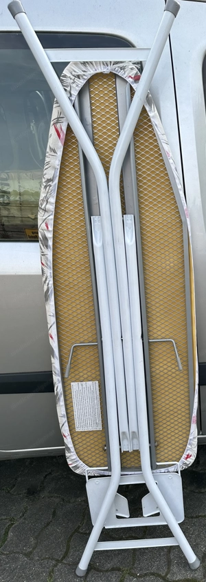 Bügelbrett ab 12  Wäschekorb ab2  Bild 5
