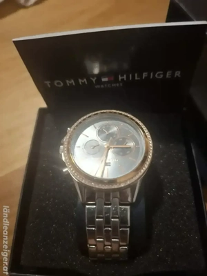 Tommy Hilfiger Uhr mit Verpackung  Bild 2