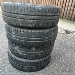 4x Sommerreifen kleber 195 60 15 Bild 4