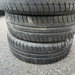 4x Sommerreifen kleber 195 60 15 Bild 2