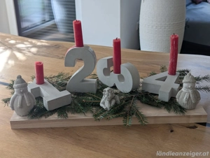 Adventskranz   Adventsgesteck