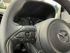 Mazda 2 2023 Bild 15