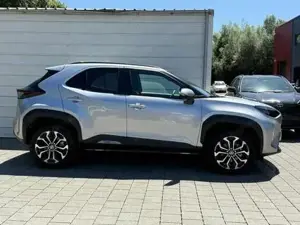 Toyota Yaris Cross Style Comfort 1,5-l-VVT-iE SafetyP*Navi*WinterP... Bild 2