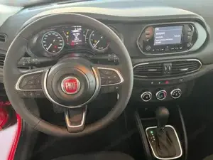 Fiat  1.5 HYBRID DCT AUTOMATIK/KLIMA/TFT/ 96 kW (131 ... Bild 10