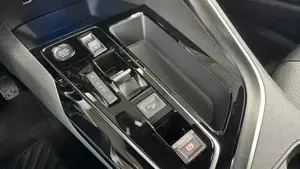 Peugeot 3008 PEUGEOT II 1.2 PT 130 EAT8 Allure Pack +++ 96 k... Bild 7