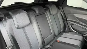 Peugeot 3008 PEUGEOT II 1.2 PT 130 EAT8 Allure Pack +++ 96 k... Bild 4