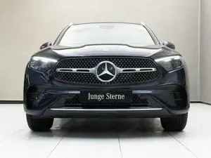 Mercedes-Benz GLC 220 d 4MATIC Navi Sport S-Sitz LED SpurW Bild 2