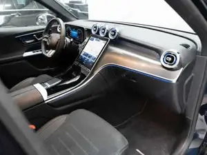 Mercedes-Benz GLC 220 d 4MATIC Navi Sport S-Sitz LED SpurW Bild 8