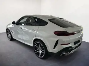 BMW X6 xDrive 30d M SPORT/LED/AHK/PANO-DA/HK 210 kW (286 PS), Automatik, Allrad Bild 4