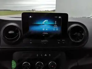 Mercedes-Benz Citan 110 standard (420.753) 1.3 Tourer Pro Tempomat, abg. Scheiben, MF Lenkrad 75 kW  Bild 7