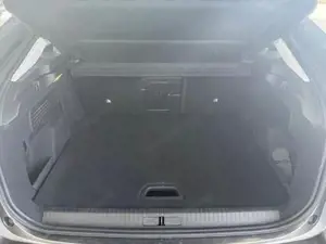  C4 Plus 1.2 ESS EAT8 / Keyless Head-Up LED Navi AC... Bild 8