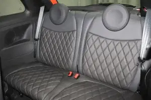 Abarth 595 Turismo 1.4 T-Jet 121 kW (165 PS), Komfort-Pake... Bild 10