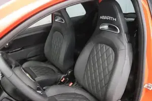 Abarth 595 Turismo 1.4 T-Jet 121 kW (165 PS), Komfort-Pake... Bild 9