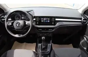 Skoda Fabia 1.0 TSI Ambition 4-J-G LED PDC SH 70 kW (95 PS)... Bild 7