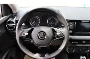 Skoda Fabia 1.0 TSI Ambition 4-J-G LED PDC SH 70 kW (95 PS)... Bild 5