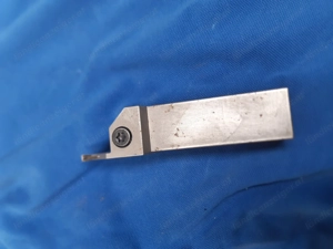 2 Drehbankmeißel mit Wechselspitze