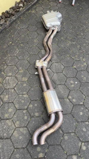 BMW Z4 iDrive23 (E89) - Orginal Auspuff Bild 3