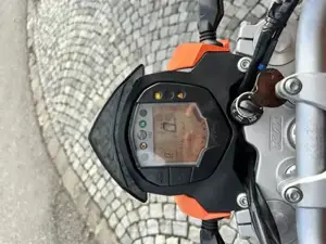 KTM 125 Duke abs 2016 Bild 2